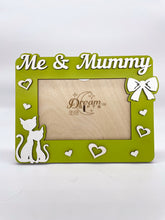 Load image into Gallery viewer, Me &amp; Mummy Photo Frame Handmade Tabletop Wall Decorative Style Baby Gift Idea